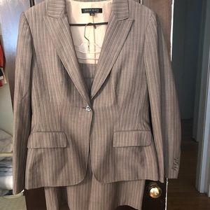 Ann Klien suit
